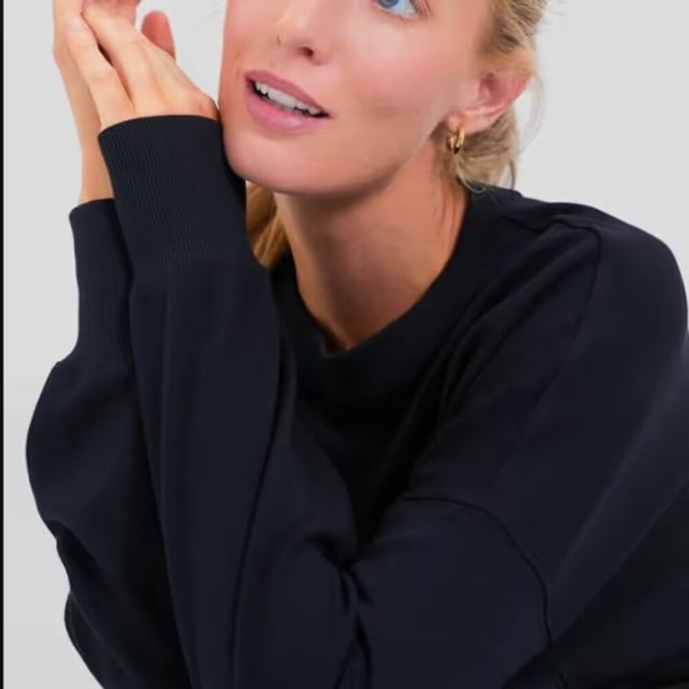 Tuckernuck Cropped Oliver Pullover - image 6